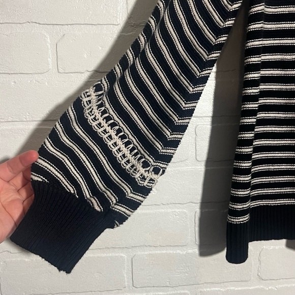Ann Taylor LOFT 100% Cotton Sweater Black White Whipstitch Raglan Small - Picture 6 of 9